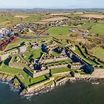 Nyaraló Ocean View,kinsale, Hosted By Exquisite Homes, Sleeps 22 *