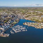 Ocean View,kinsale, Hosted By Exquisite Homes, Sleeps 22 Nyaraló