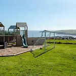 Nyaraló Ocean View,kinsale, Hosted By Exquisite Homes, Sleeps 22 *