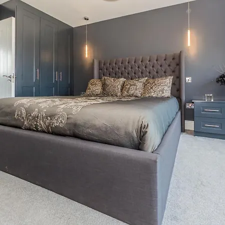 Ocean View,kinsale, Hosted By Exquisite Homes, Sleeps 22 Feriehus