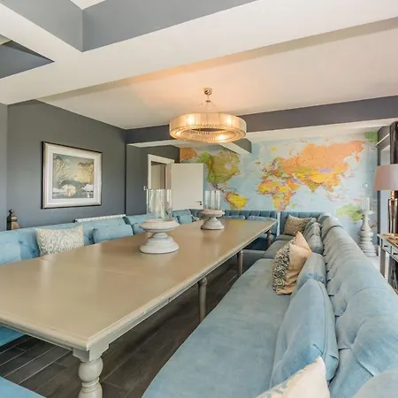 Ocean View,kinsale, Hosted By Exquisite Homes, Sleeps 22 金塞尔