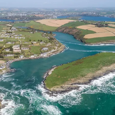 Feriehus Ocean View,kinsale, Hosted By Exquisite Homes, Sleeps 22 *