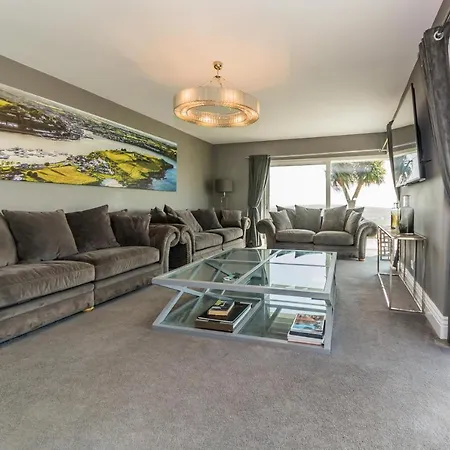 Feriehus Ocean View,kinsale, Hosted By Exquisite Homes, Sleeps 22 Kinsale