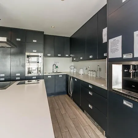 Ocean View,kinsale, Hosted By Exquisite Homes, Sleeps 22 Feriehus *