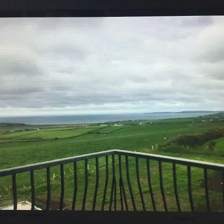 Ocean View,kinsale, Hosted By Exquisite Homes, Sleeps 22 Holiday home *