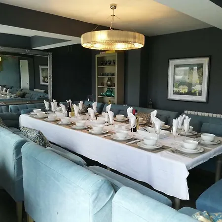 Ocean View,kinsale, Hosted By Exquisite Homes, Sleeps 22 Σπίτι διακοπών *
