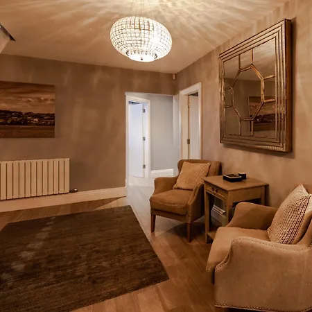 Ocean View,kinsale, Hosted By Exquisite Homes, Sleeps 22 * 金塞尔