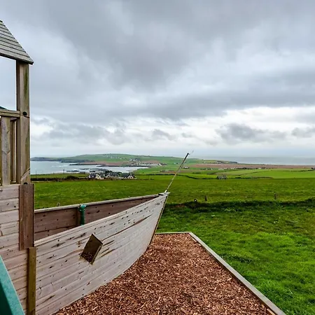 Ocean View,kinsale, Hosted By Exquisite Homes, Sleeps 22 킨세일