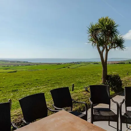 Ocean View,kinsale, Hosted By Exquisite Homes, Sleeps 22 * 金塞尔