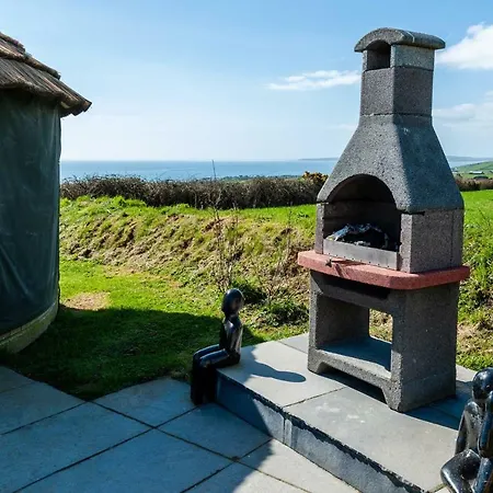 Ocean View,kinsale, Hosted By Exquisite Homes, Sleeps 22 Nyaraló *