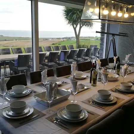 度假居 Ocean View,kinsale, Hosted By Exquisite Homes, Sleeps 22 *