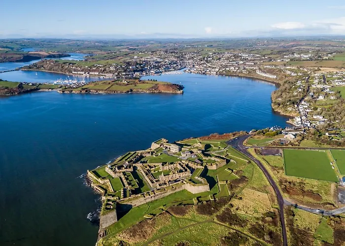 Vakantiehuis Ocean View,kinsale, Hosted By Exquisite Homes, Sleeps 22