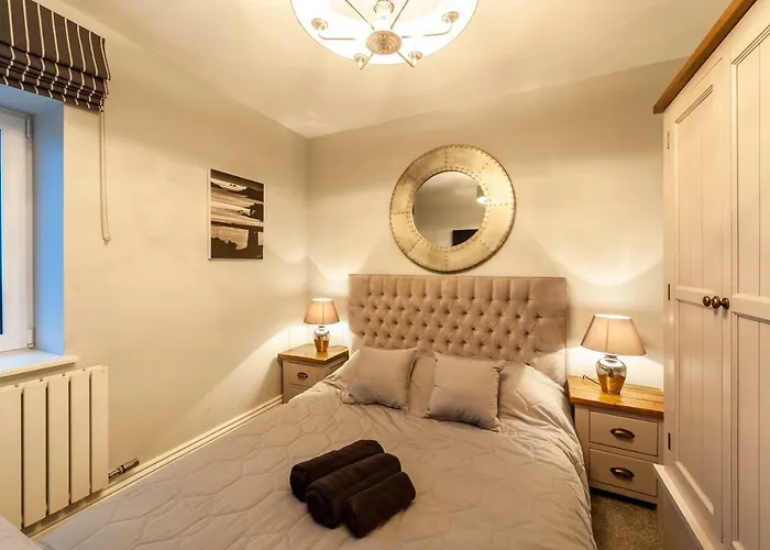 Ocean View,kinsale, Hosted By Exquisite Homes, Sleeps 22 *