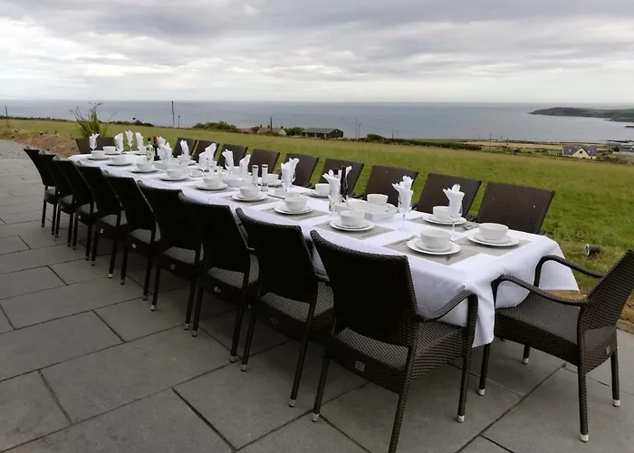 Ocean View,kinsale, Hosted By Exquisite Homes, Sleeps 22 Дом отдыха Кинсэйл