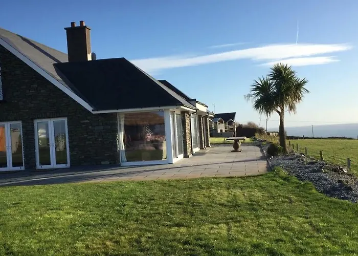 Ocean View,kinsale, Hosted By Exquisite Homes, Sleeps 22 Дом отдыха Кинсэйл