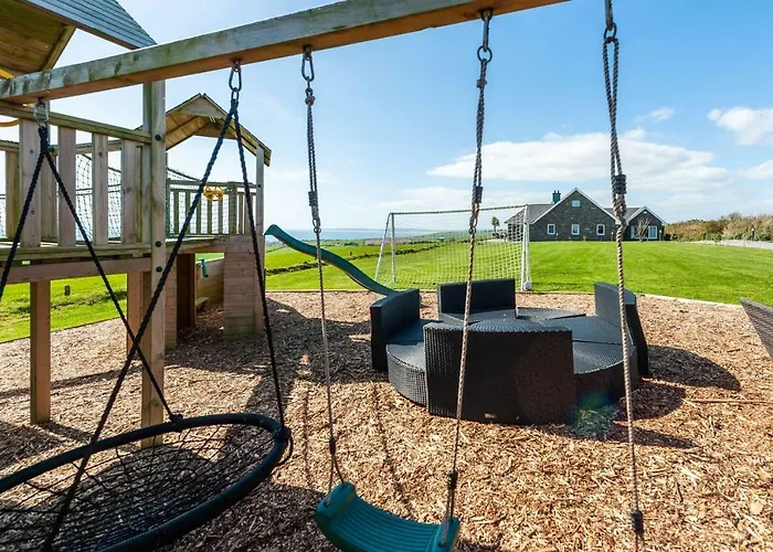 Ocean View,kinsale, Hosted By Exquisite Homes, Sleeps 22 Дом отдыха