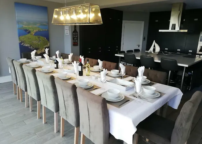Ocean View,kinsale, Hosted By Exquisite Homes, Sleeps 22 Дом отдыха *