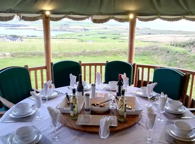 Ocean View,kinsale, Hosted By Exquisite Homes, Sleeps 22